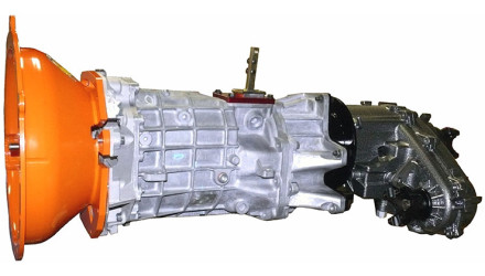 Rockland Standard Gear 4x4 TRANZILLA Tremec T56 Magnum 6-speed manual gearbox